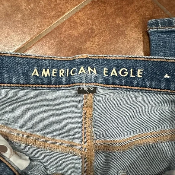 American Eagle ‘90s Straight Jeans - Picture 2 of 5